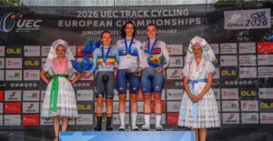Federica Venturelli celebrates winning the Under-23 Individual Pursuit title in Cottbus.